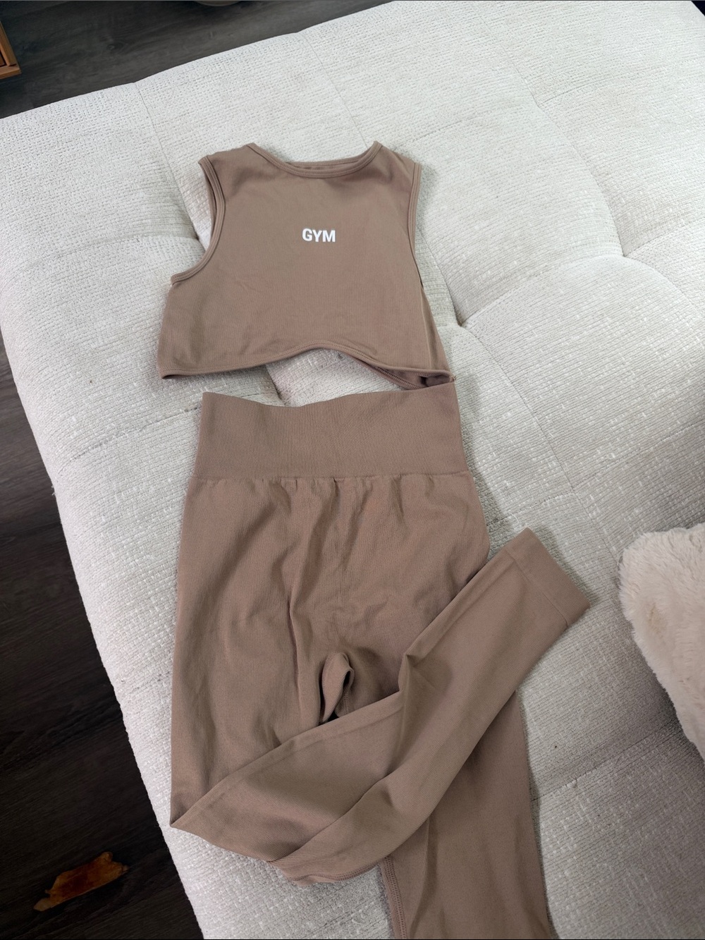 GYM Taupe High-Waist Seamless Leggings & Crop Tank Set